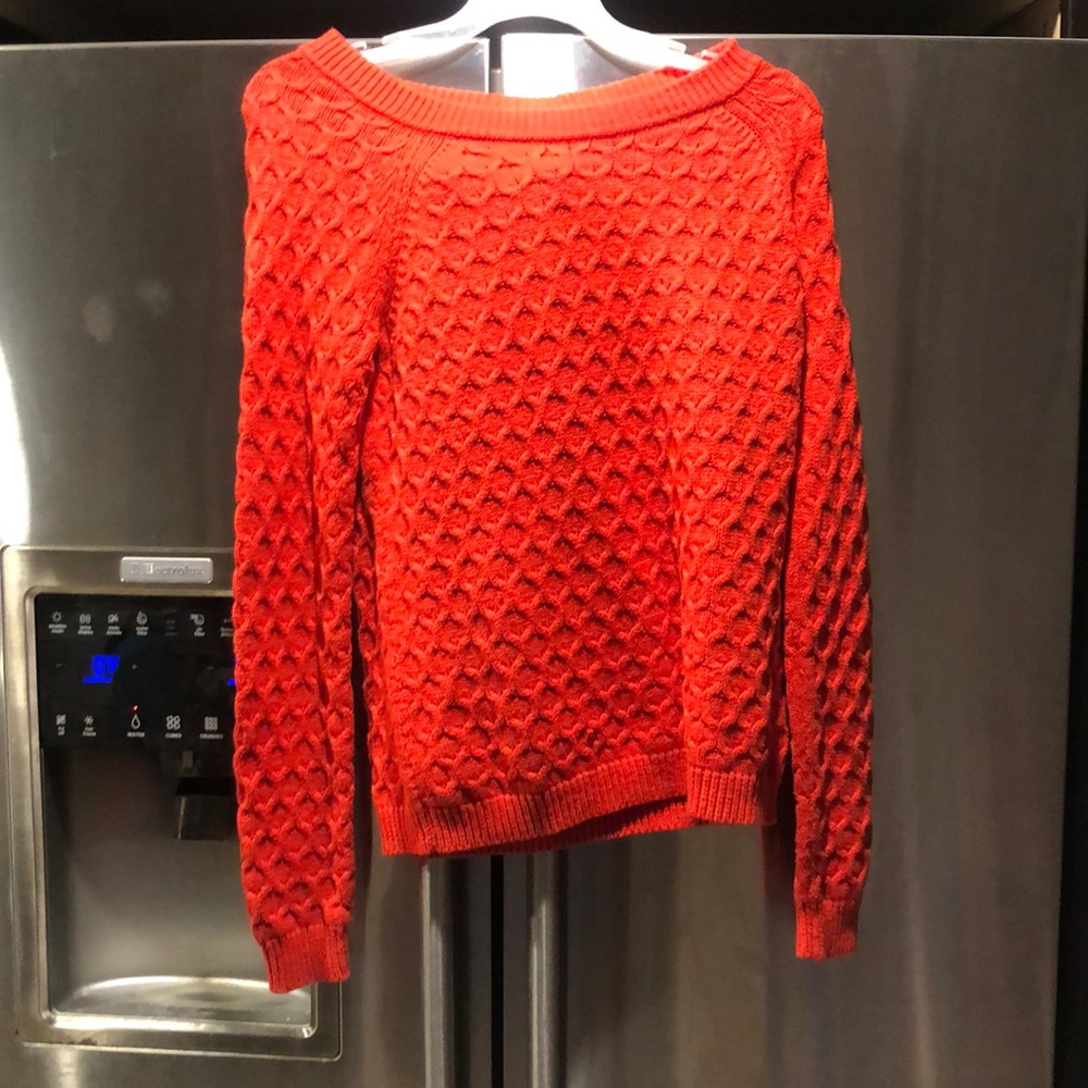 Red old navy size S sweater